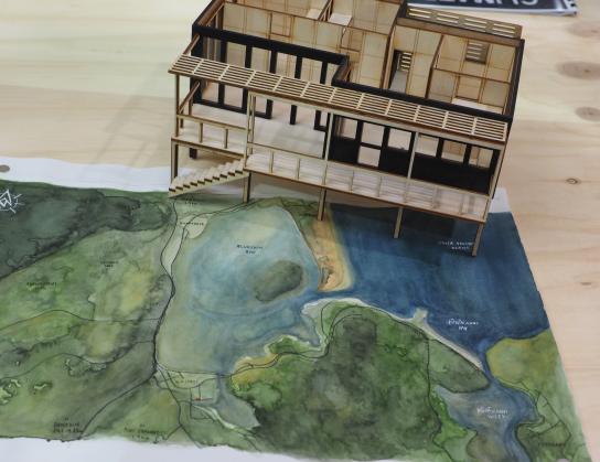 Sara Förg model and map